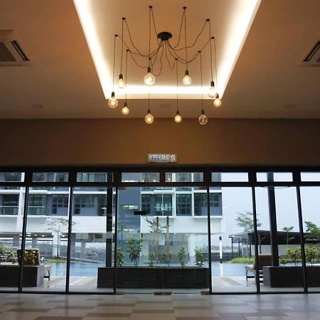 Rohani Jazz Suites 4 @ Vivacity Megamall Кучинг Екстериор снимка